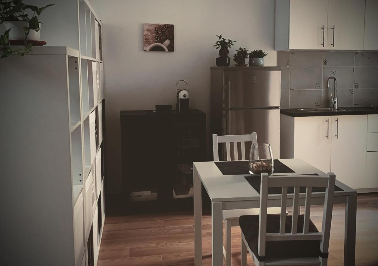 Satyria Apartments Taranto Eksteriør bilde
